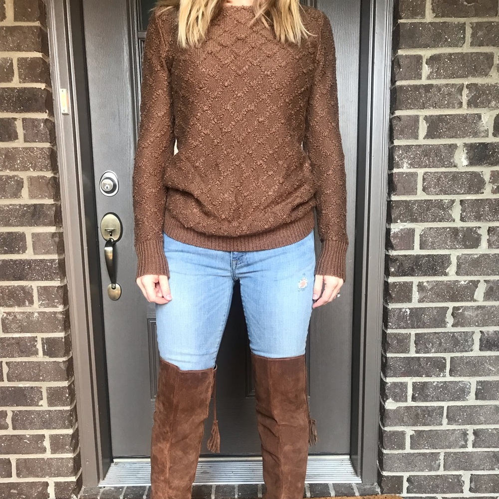 Knit sweater